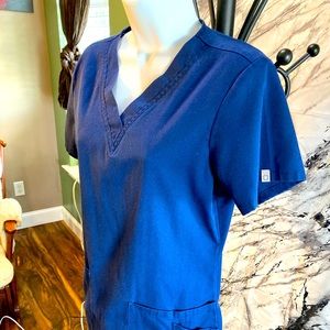 Cherokee work wear scrubs